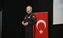 Türkiye'nin ilk astronotu Alper Gezeravcı Kahramankazan'da