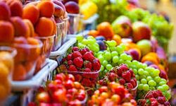 Market raflarındaki yaz meyvelerinin fiyatı gündem oldu