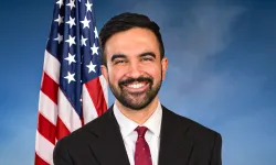 New York'un ilk Müslüman Belediye Başkan Adayı Zohran Mamdani kimdir, aslen nereli?