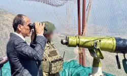 MİT Başkanı Kalın’dan Sınır Hattına Kritik Ziyaret: Fotoğrafla Mesaj Verdi!