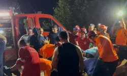 Bursa'da Yangına Müdahale Eden Gönüllüler Kaza Geçirdi: 3 Kişi Hayatını Kaybetti