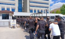 Ankara’da haraç çetesi çökertildi! Aralarında avukat ve kamu görevlilerinin de olduğu çok sayıda şahıs gözlatında!