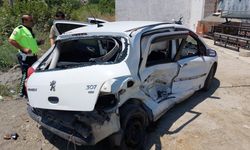 Samsun’da polis aracı kaza yaptı: 2 polis ve 1 üsteğmen yaralandı