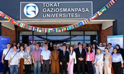 13 ülkeden 19 öğrenci Türkçe ve Türk kültürüyle buluştu