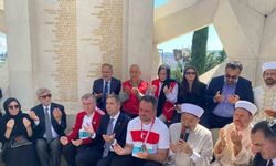 15 Temmuz Şehitler Anıtı’nda Anma Töreni: Kur’an Tilaveti ve Dualarla Şehitler Yâd Edildi