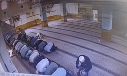 Kayseri’de Cami Dehşeti: Namaz Kılan Adamı Boğazını Keserek Öldürdü