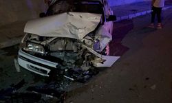 Niğde’de Kafa Kafaya Çarpışma: 3’ü Çocuk 6 Yaralı