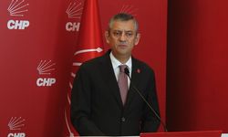 Özgür Özel ile Ümit Özdağ’dan dikkat çeken görüşme: “CHP’li belediyelere yapılanlar fırsatçılıktır”