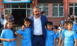 Sporun kalbi Ankara'da atıyor: Pursaklar Belediyesi'nden öğrencilere forma sürprizi