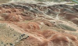 Türkiye’nin "Mars"ı gibi: Gökkuşağı tepeleri turistlerin ilgi odağı