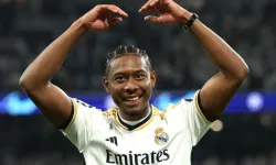 Fenerbahçe'den sürpriz hamle: Jose Mourinho, David Alaba için Florentino Perez'i aradı!