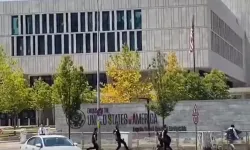 Ankara’da ABD Büyükelçiliği önünde kırmızı boyalı protesto!
