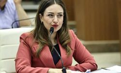 Büşra Özdemir Antalya kimdir? Büşra Özdemir hangi parti?