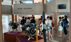 Aday öğrenciler ODTÜ Havacılık ve Uzay Mühendisliğini yakından tanıdı