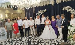 Gazeteciler düğünde buluştu