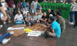 Maden Yasasına Direniş Ankara'da Büyüyor: Köylüler Sağanakta Açlık Grevinde!