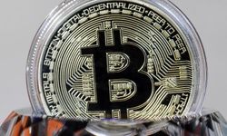 Bitcoin 6 haftanın en düşük seviyesinde: 113 bin dolara geriledi
