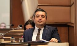 CHP'li meclis üyesi Burak Korkmaz sosyal medya paylaşımı nedeniyle gözaltına alındı