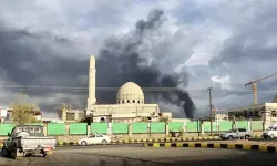 İsrail ordusu Yemen’in başkenti Sana’ya hava saldırısı düzenledi