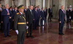 Büyük Zafer’in 103. yılı: Cumhurbaşkanı Erdoğan ve devlet erkanı Anıtkabir’de
