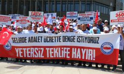 Ankara’da Memur-Sen’den toplu sözleşme teklifine tepki eylemi