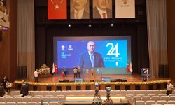Devlet Bahçeli’den AK Parti’nin 24. Kuruluş Yıl Dönümüne özel çelenk