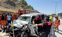 Burdur’da yol çalışması faciaya sebe oldu: 3 ölü 3 yaralı