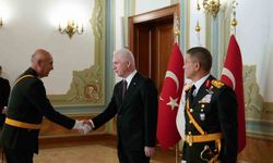 İstanbul Valiliği’nde 30 Ağustos Zafer Bayramı töreni: Vali Davut Gül tebrikleri kabul etti