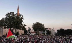 İstanbul’da Ayasofya'ya 'Gazze’ye Umut Işığı Ol' yürüyüşü düzenlendi