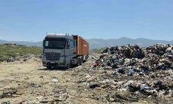 İzmir’in çöp sorunu Tire’de çevre krizine yol açtı: Çöpler tarım arazilerine mi gidiyor?