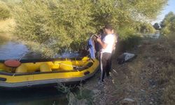 Muş’ta nehir ortasında mahsur kalan 3 kişi AFAD tarafından kurtarıldı
