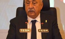 Palandöken: "Kıyafette dayatma değil serbest tercih olmalı"