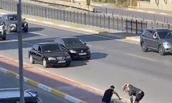 Sakarya’da Trafikte Çekiç ve Sopalı Kavga: 5 Kişi Birbirine Girdi
