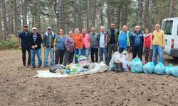 Sivas’ta köylülerden örnek davranış: Yangın riskine karşı ormanı temizlediler