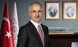 Ulaştırma Bakanı Uraloğlu’ndan 30 Ağustos mesajı: “Ülkemizi muasır medeniyetler seviyesinin ötesine taşıyacağız”