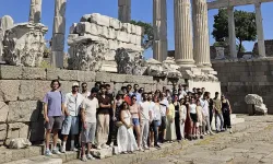 Dünyanın ilk hastanesi geleceğin hekimlerini ağırlıyor