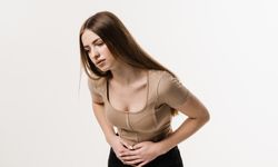 Dismenore nedir, neden olur? Evlenince geçer mi?