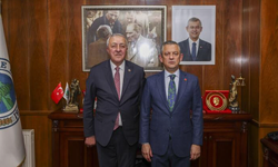 Göle Belediye Başkanı Gökhan Budak kimdir nereli kaç yaşında? Eşi kimdir?