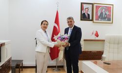 Eski Nallıhan Belediye Başkanı İsmail Öntaş Antalya'daki yeni görevine başladı
