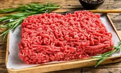 Adana kebabında hile tehlikesi: "Gerçek kebap kıyma gibi dağılır"