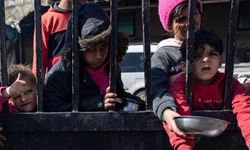 Gazze’de açlık can almaya devam ediyor: Son 24 saatte 11 sivil daha yaşamını yitirdi