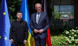 Zelenskiy'den Trump-Putin zirvesi öncesi Berlin'e dikkat çeken ziyaret