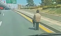 Otobüs değil motosiklet değil… Elektrikli valizle Ankara trafiğinde gezdi
