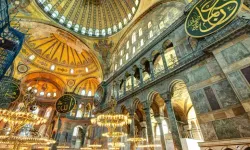 Bakan Ersoy: 'Ayasofya’da yürütülen çalışmalar büyük bir koruma seferberliğidir'
