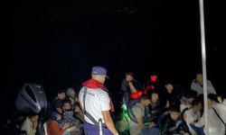Didim açıklarında geri itilen 18’i çocuk 71 düzensiz göçmen kurtarıldı