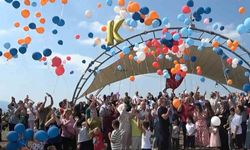 Lösemiyi yenen 6 yaşındaki Kağan’ın zaferi balonlarla kutlandı