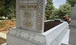 MHP Lideri Bahçeli, Ferdi Tayfur’un kabrini yaptırdı