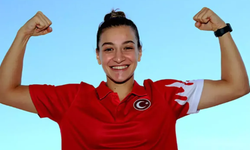 Buse Naz Çakıroğlu yarı finalde