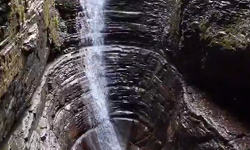 Kastamonu’da gizli güzellik! Kirazlı Çayı’ndaki doğal aquapark keşfedildi