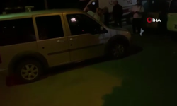Diyarbakır'da şok olay: Otomobil kurşun yağmuruna tutuldu, 1 kişi öldü!